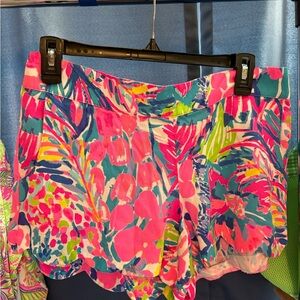 Lilly Pulitzer gumbo limbo large Shorts